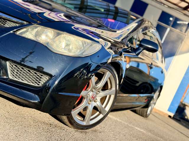2010 Honda Civic Type R – thumbnail 4