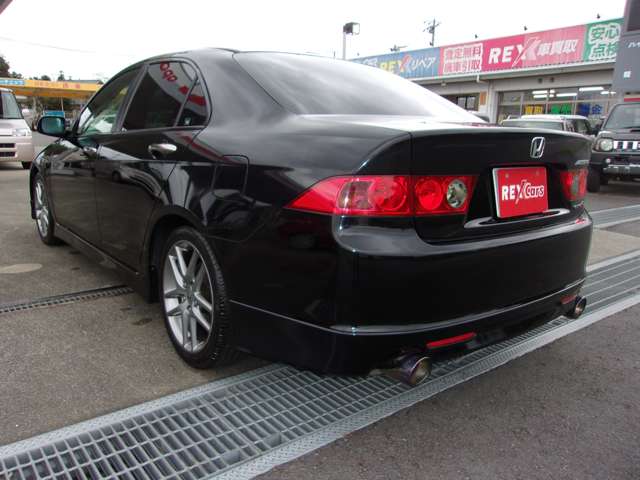 2005 Honda Accord – thumbnail 3