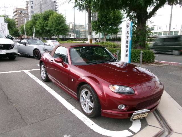 2005 Mazda Roadster – thumbnail 4