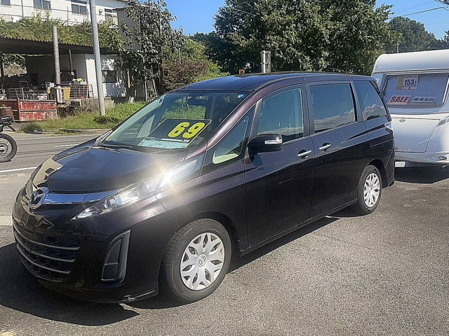 2011 Mazda Biante