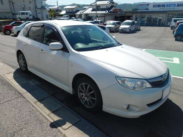 2009 Subaru Impreza Hatchback – thumbnail 4