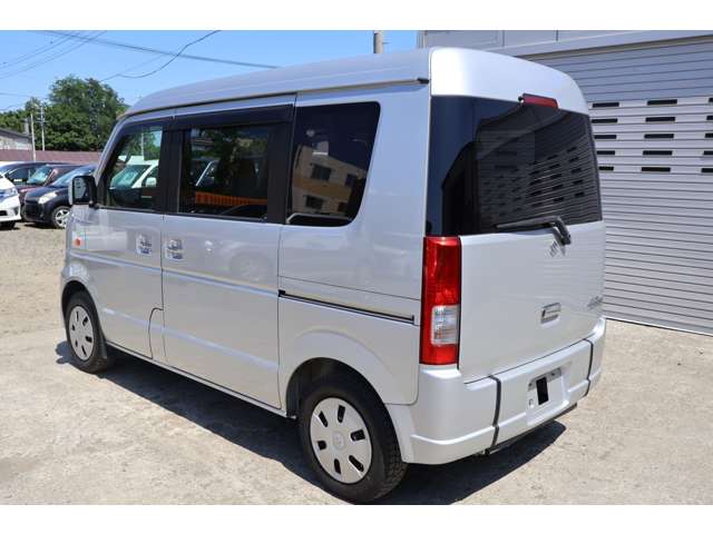 2011 Suzuki Every – thumbnail 4