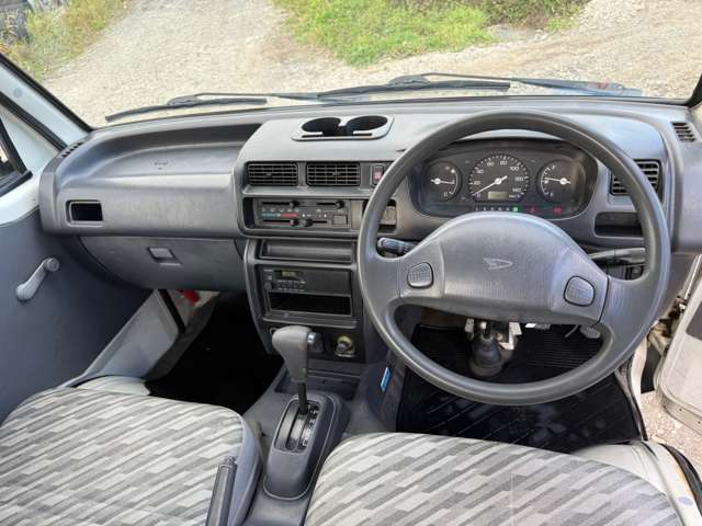 2003 Daihatsu Hijet Truck – thumbnail 2