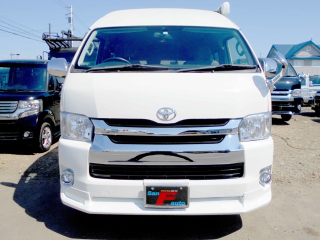 2006 Toyota Hiace