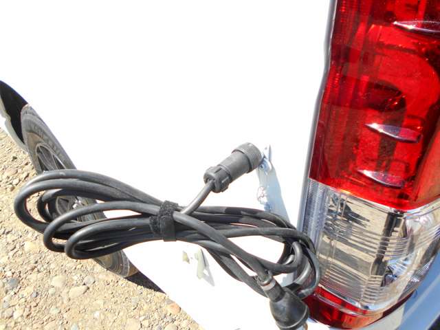 2006 Toyota Hiace – thumbnail 3