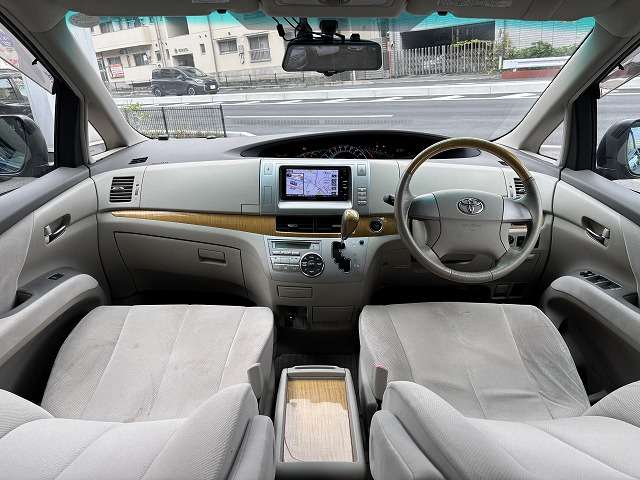 2006 Toyota Estima – thumbnail 3