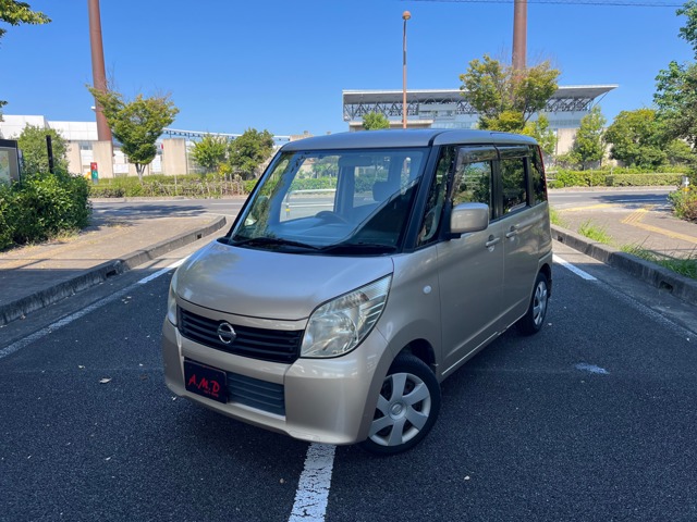 2010 Nissan Roox