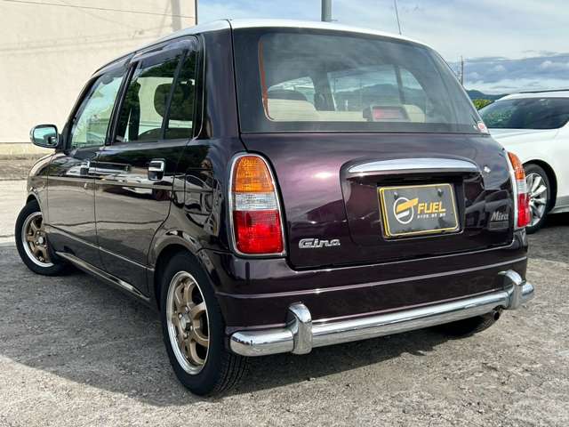2001 Daihatsu Mira Gino – thumbnail 2