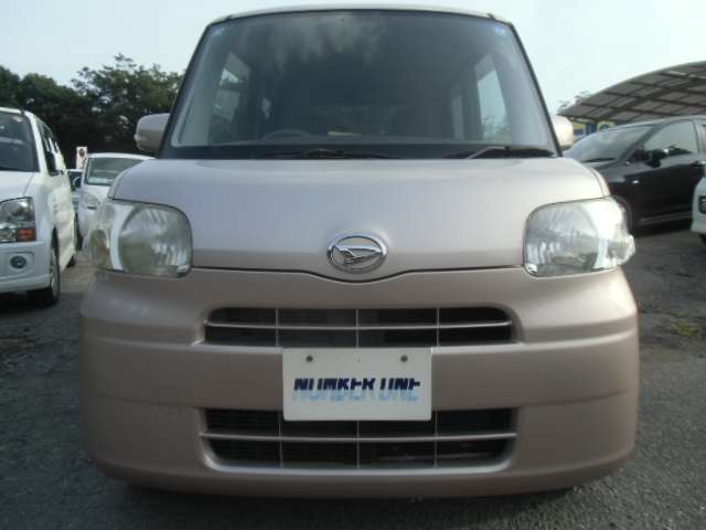 2011 Daihatsu Tanto – thumbnail 3