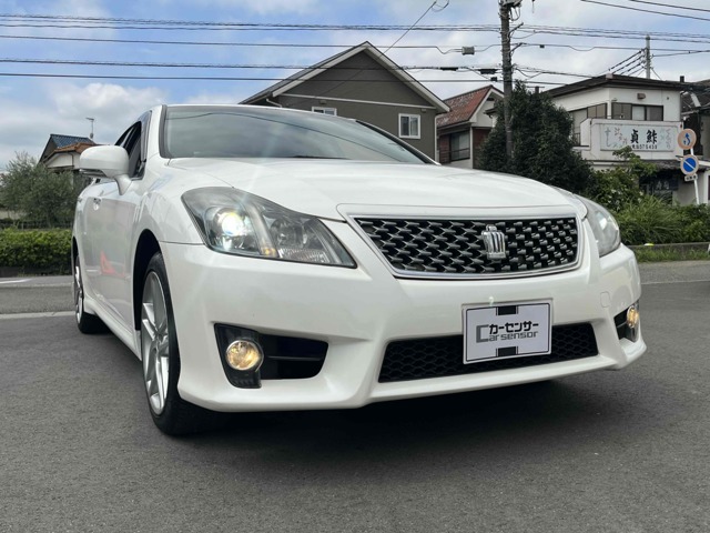 2011 Toyota Crown Athlete