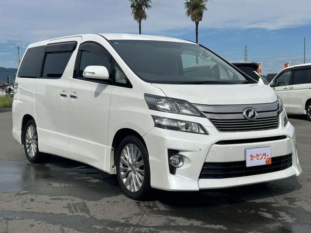 2011 Toyota Vellfire – thumbnail 4