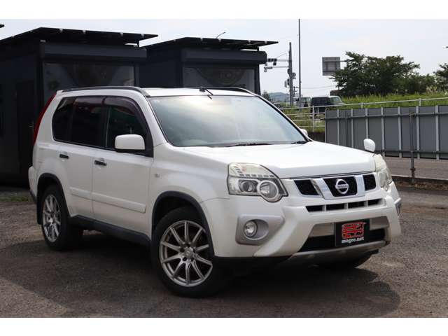 2011 Nissan X-Trail – thumbnail 4