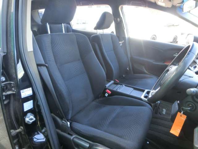 2011 Honda Odyssey – thumbnail 3