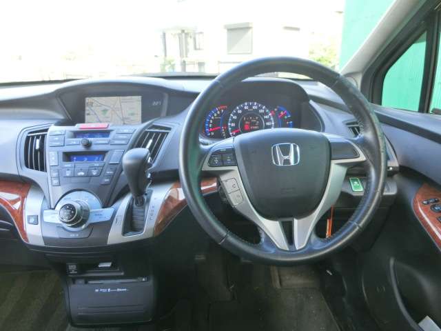 2011 Honda Odyssey – thumbnail 4