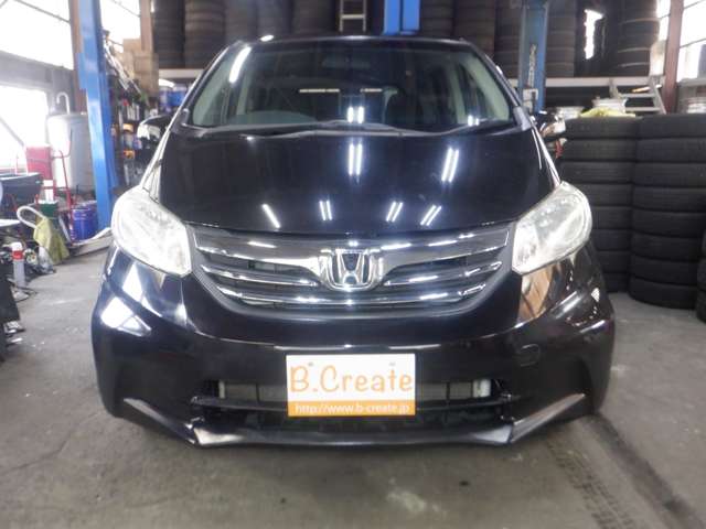 2011 Honda Freed – thumbnail 2