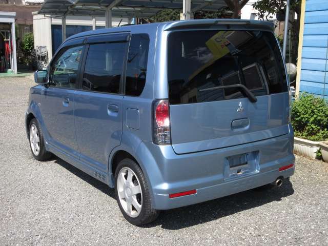 2002 Mitsubishi eK Sport – thumbnail 3