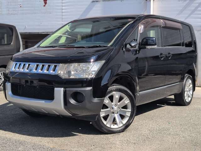 2008 Mitsubishi Delica D:5 – thumbnail 3