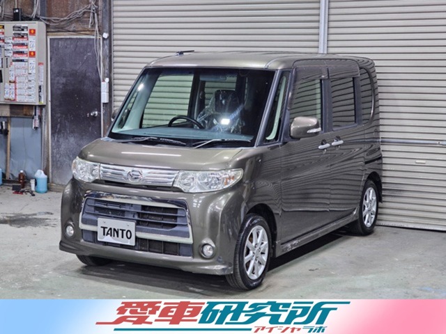 2011 Daihatsu Tanto