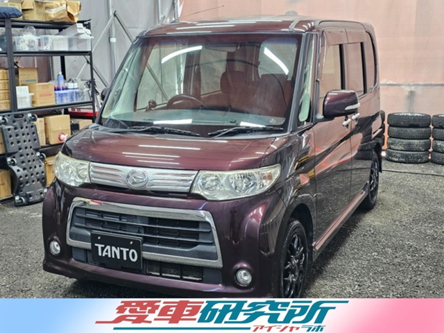 2011 Daihatsu Tanto