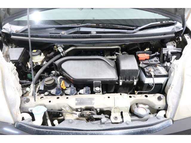 2010 Honda Life – thumbnail 3