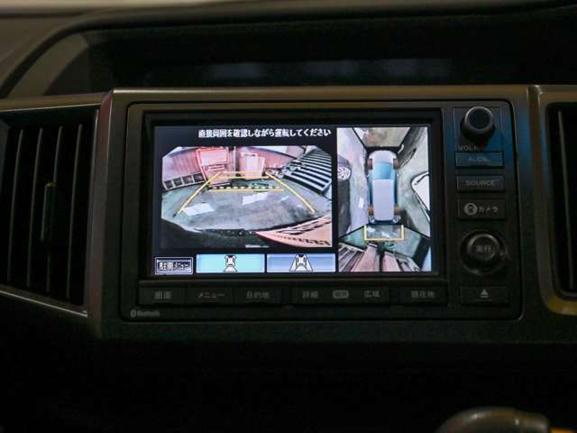 2011 Honda Stepwgn – thumbnail 3