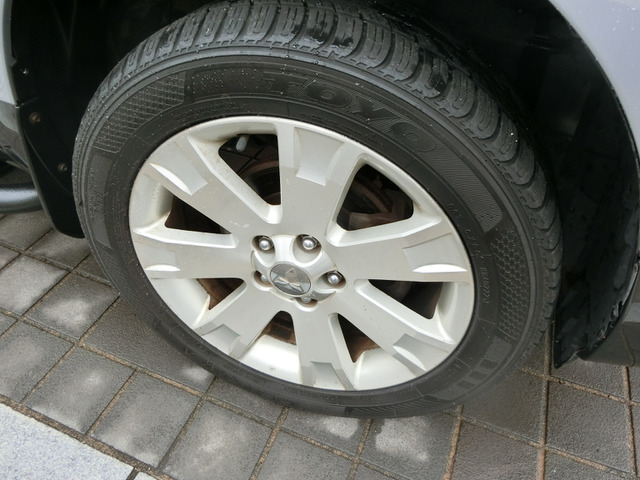2008 Mitsubishi Delica D:5 – thumbnail 4