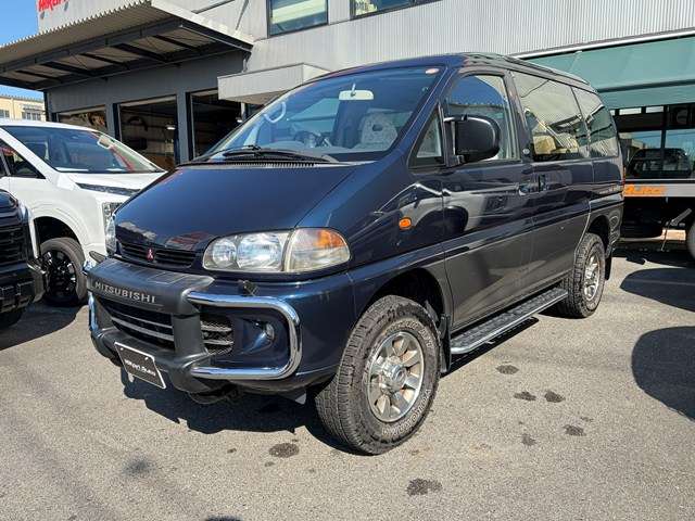 1996 Mitsubishi Delica Space Gear – thumbnail 4