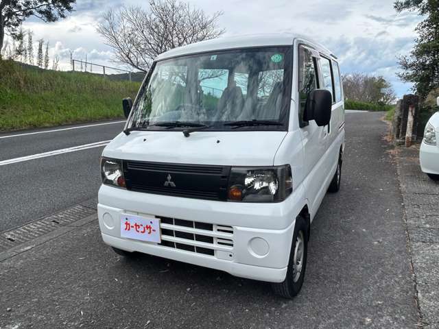 2008 Mitsubishi Minicab Van – thumbnail 2