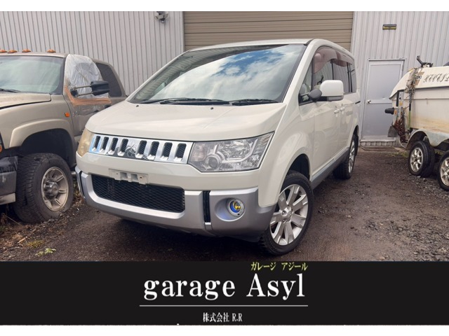 2009 Mitsubishi Delica D:5