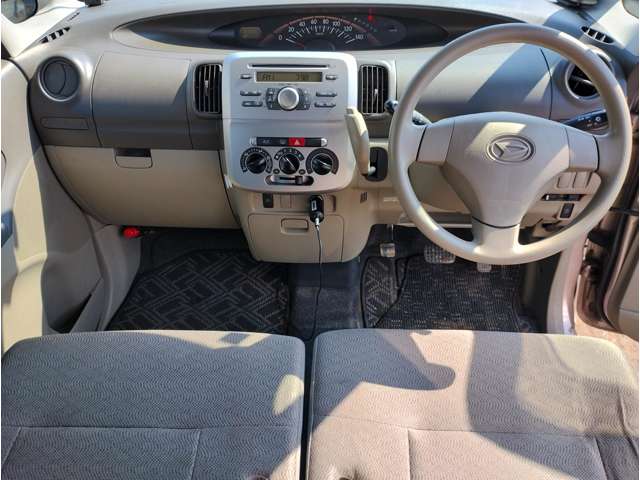 2011 Daihatsu Tanto – thumbnail 4