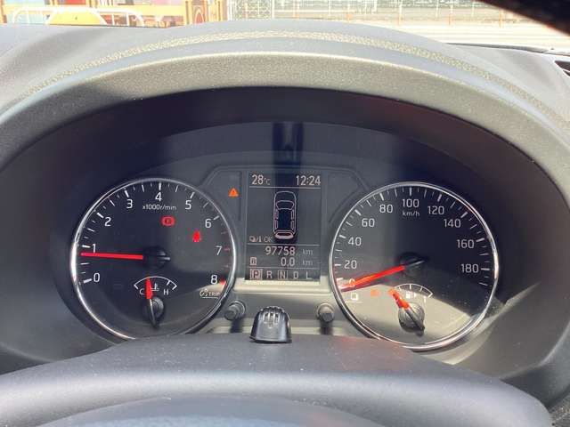 2011 Nissan X-Trail – thumbnail 4