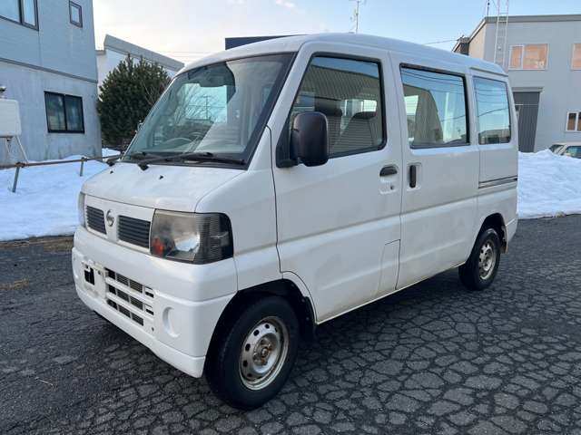 2011 Nissan Clipper – thumbnail 2