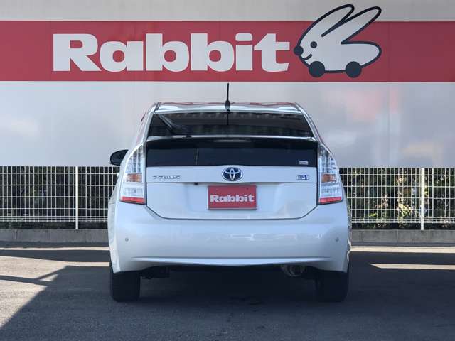 2011 Toyota Prius – thumbnail 3