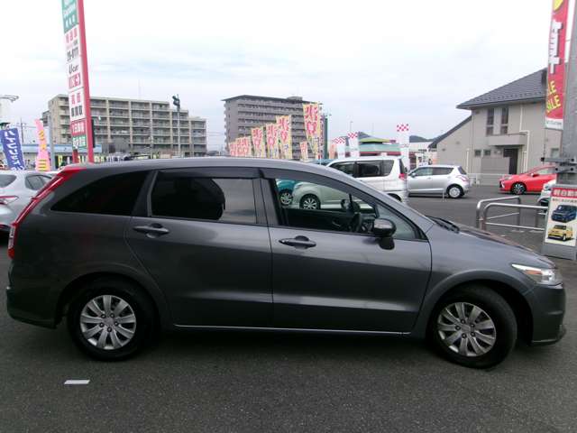 2009 Honda Stream – thumbnail 4