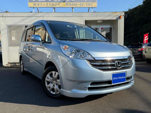 2009 Honda Stepwgn – thumbnail 3