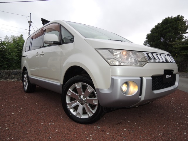 2008 Mitsubishi Delica D:5