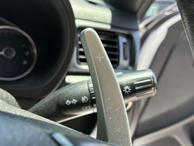 2011 Subaru Impreza Hatchback – thumbnail 4