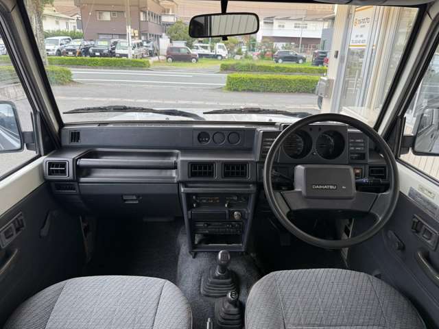 1990 Daihatsu Rugger – thumbnail 2