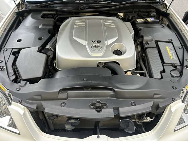 2007 Toyota Crown Royal – thumbnail 4