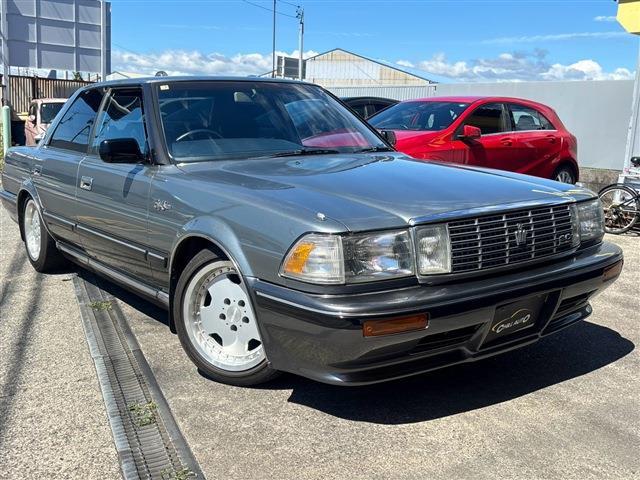 1991 Toyota Crown – thumbnail 2
