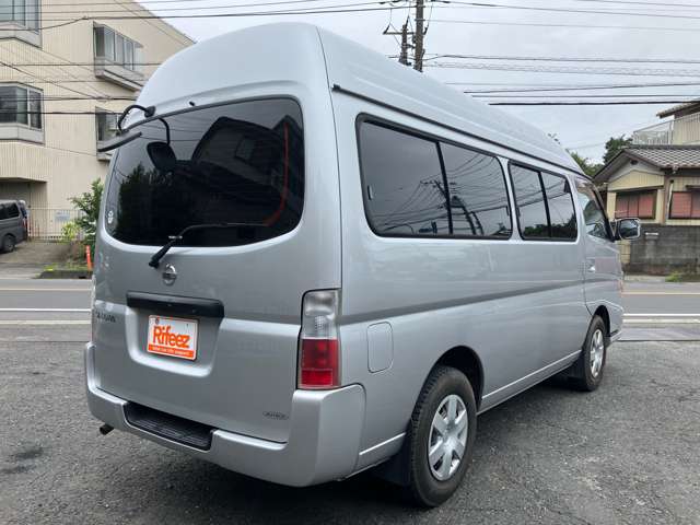 2011 Nissan Caravan Coach – thumbnail 4