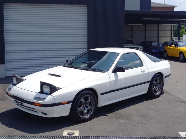 1986 Mazda Savanna RX-7 – thumbnail 3