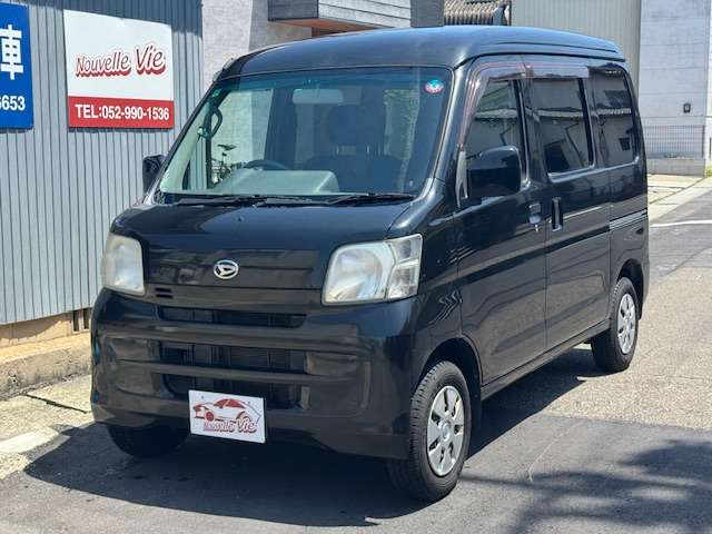 2011 Daihatsu Hijet Cargo – thumbnail 3