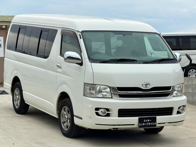 2008 Toyota Hiace