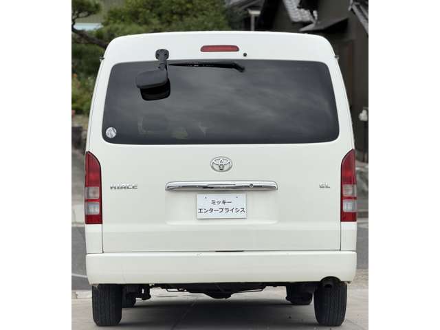 2008 Toyota Hiace – thumbnail 4