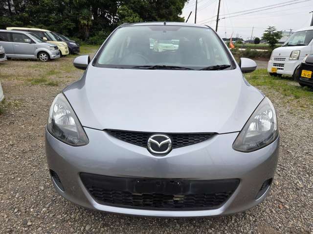 2009 Mazda Demio – thumbnail 4