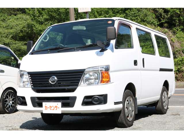 2011 Nissan Caravan – thumbnail 2