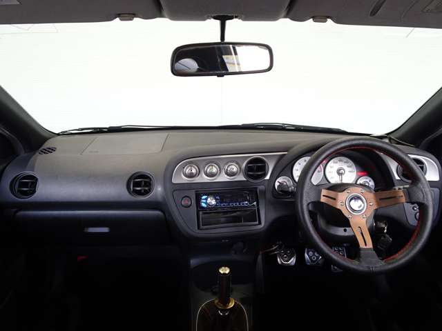 2002 Honda Integra – thumbnail 3