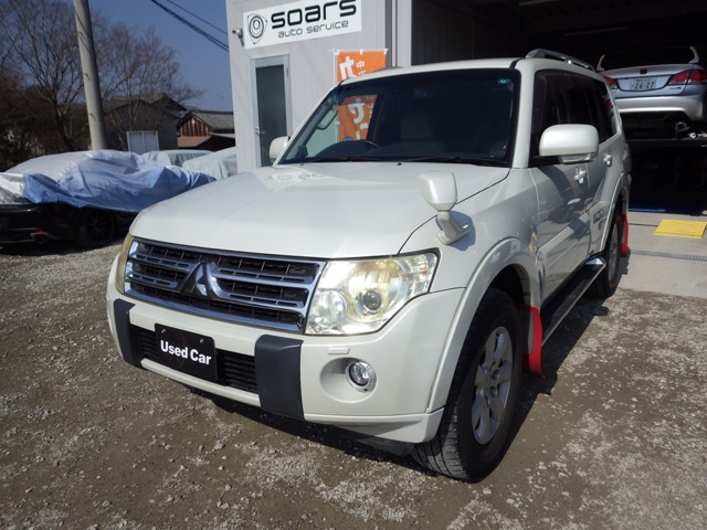 2011 Mitsubishi Pajero