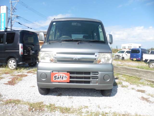 2011 Mitsubishi Town Box – thumbnail 2